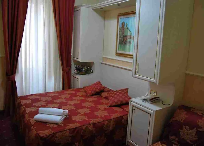 Ξενοδοχείο Anfiteatro Flavio 3*