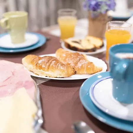 안피테아트로 플라비오 호텔 3*