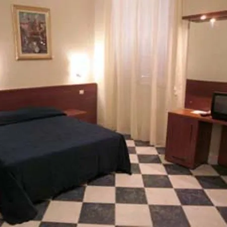 호텔 안피테아트로 플라비오 로마