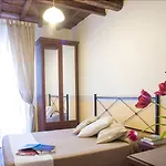 Отель Anfiteatro Flavio 3*